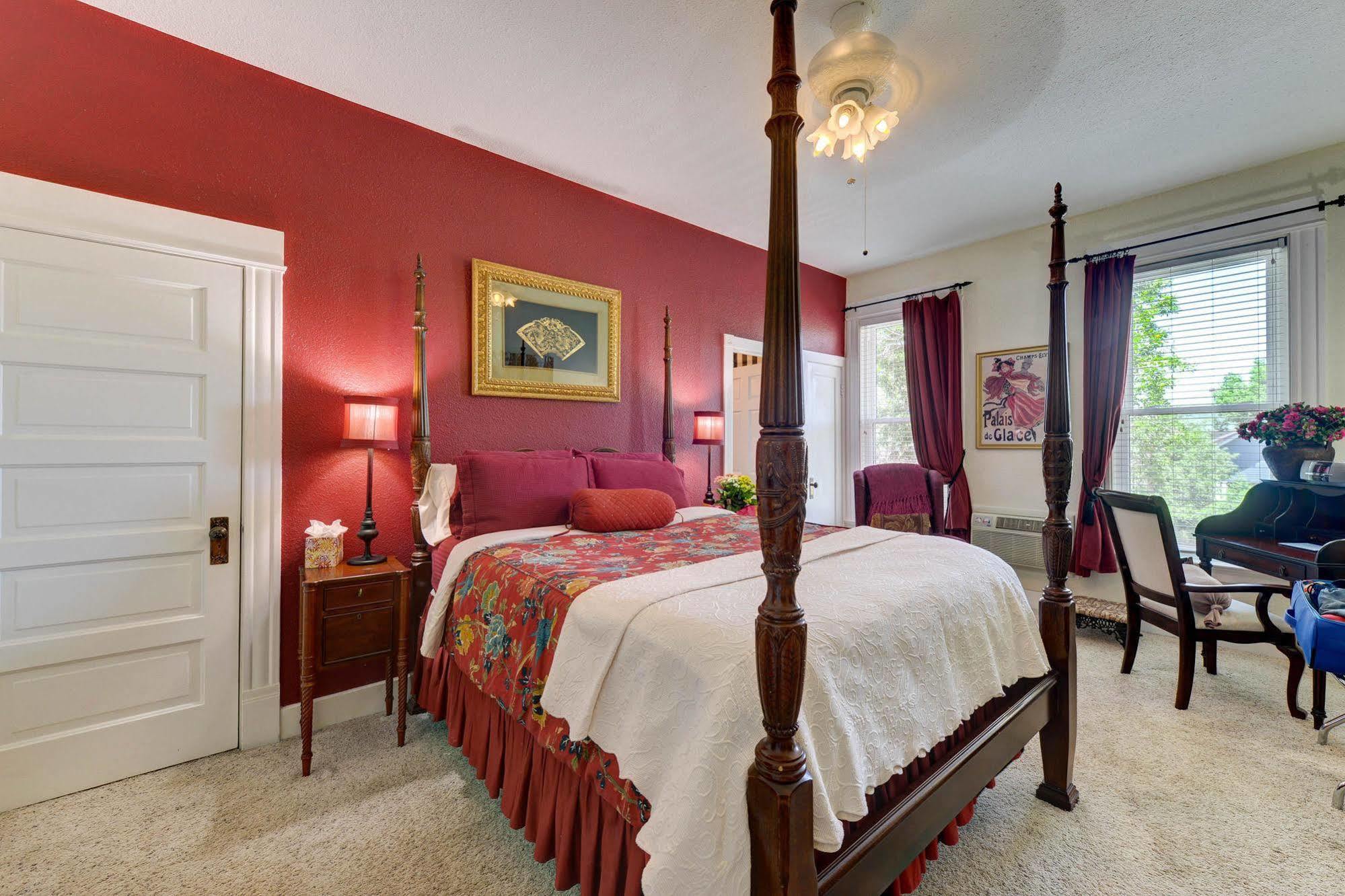 The St. Mary'S Inn, Bed And Breakfast Колорадо-Спрингс Экстерьер фото